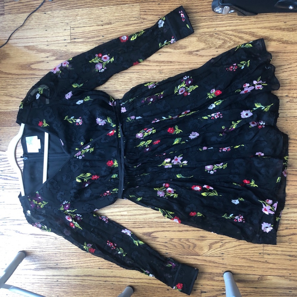 Kate spade black floral waist tie dress Size 2